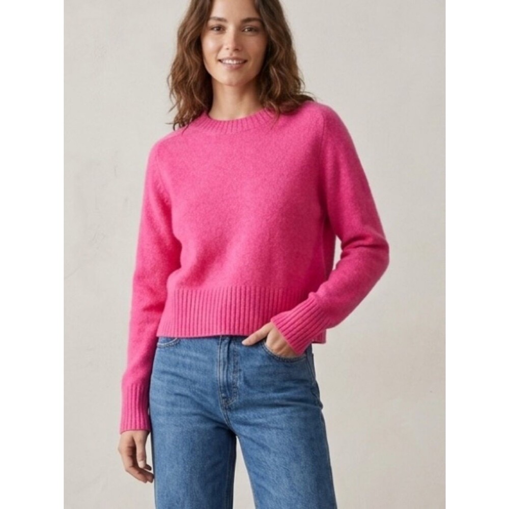 Universal Thread Fuzzy Knit Cropped Crewneck Sweater Large